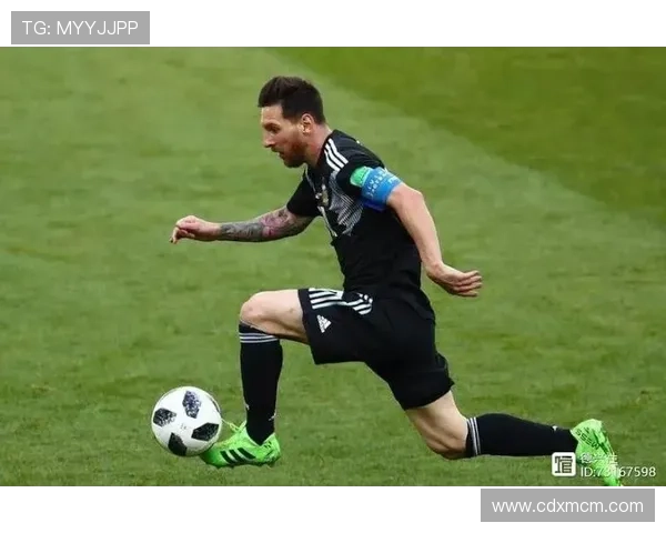 中国男篮成功晋级世界杯八强 孙铭徽关键时刻展现领袖风范